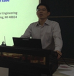 Dr. Xiaobo Tan from Michigan State University gives a seminar in College of Engineering